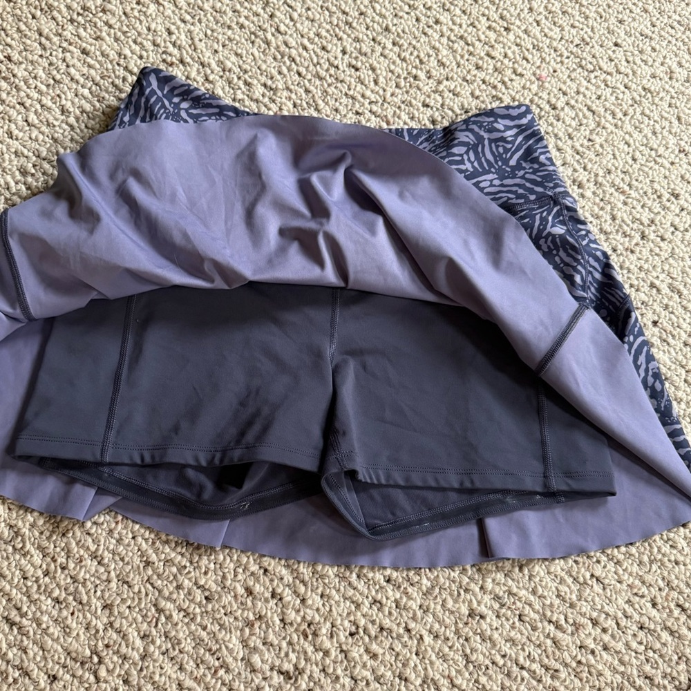 Athleta Purple Ace 13.5 Printed Stretchy Polyester Tennis Skort Plus Size Medium - Picture 2 of 6